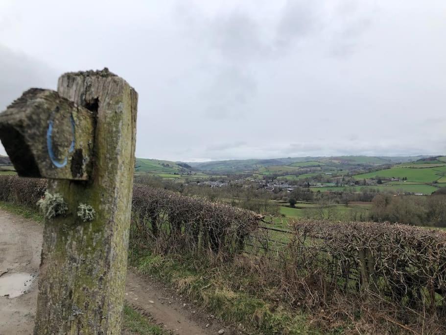 Lavender Cottage, 3 School Road, Clun, Shropshire *