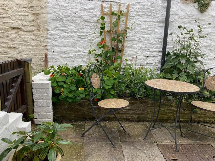 Lavender Cottage, 3 School Road, Clun, Shropshire Holiday home
